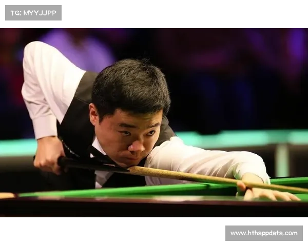 国际选手体验上海，伯恩斯携子庆生，奥尔特加骑共享单车游览